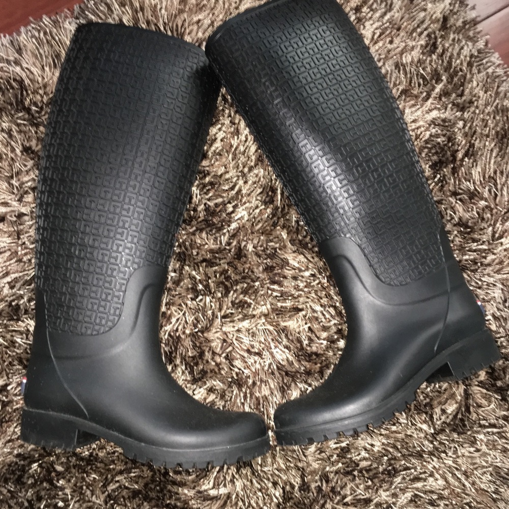 🌟Tommy Hilfiger Rain Boots 🌟